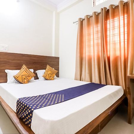 Oyo 40073 Yash Homestay Samarda Kaliasot Luaran gambar