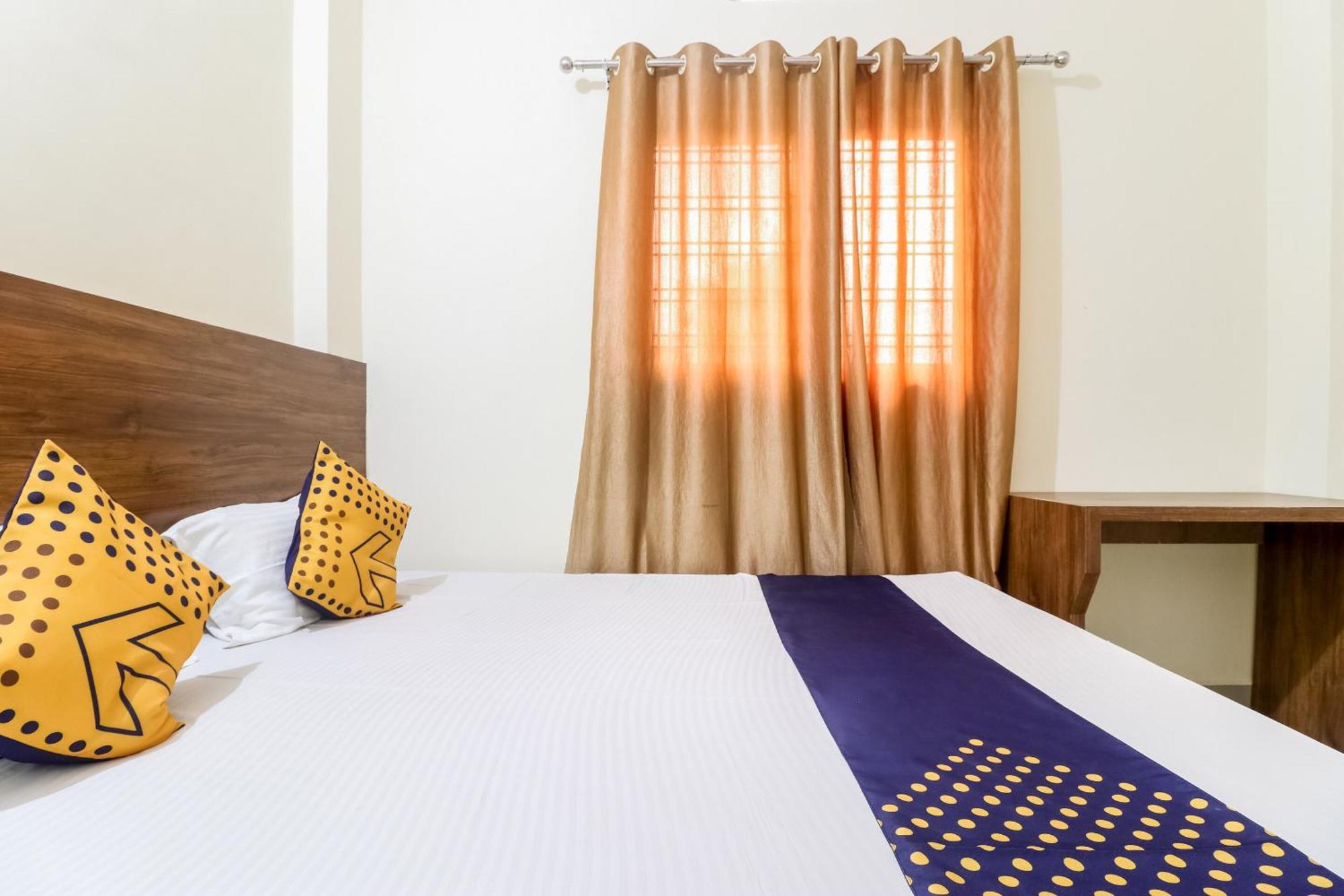 Oyo 40073 Yash Homestay Samarda Kaliasot Luaran gambar