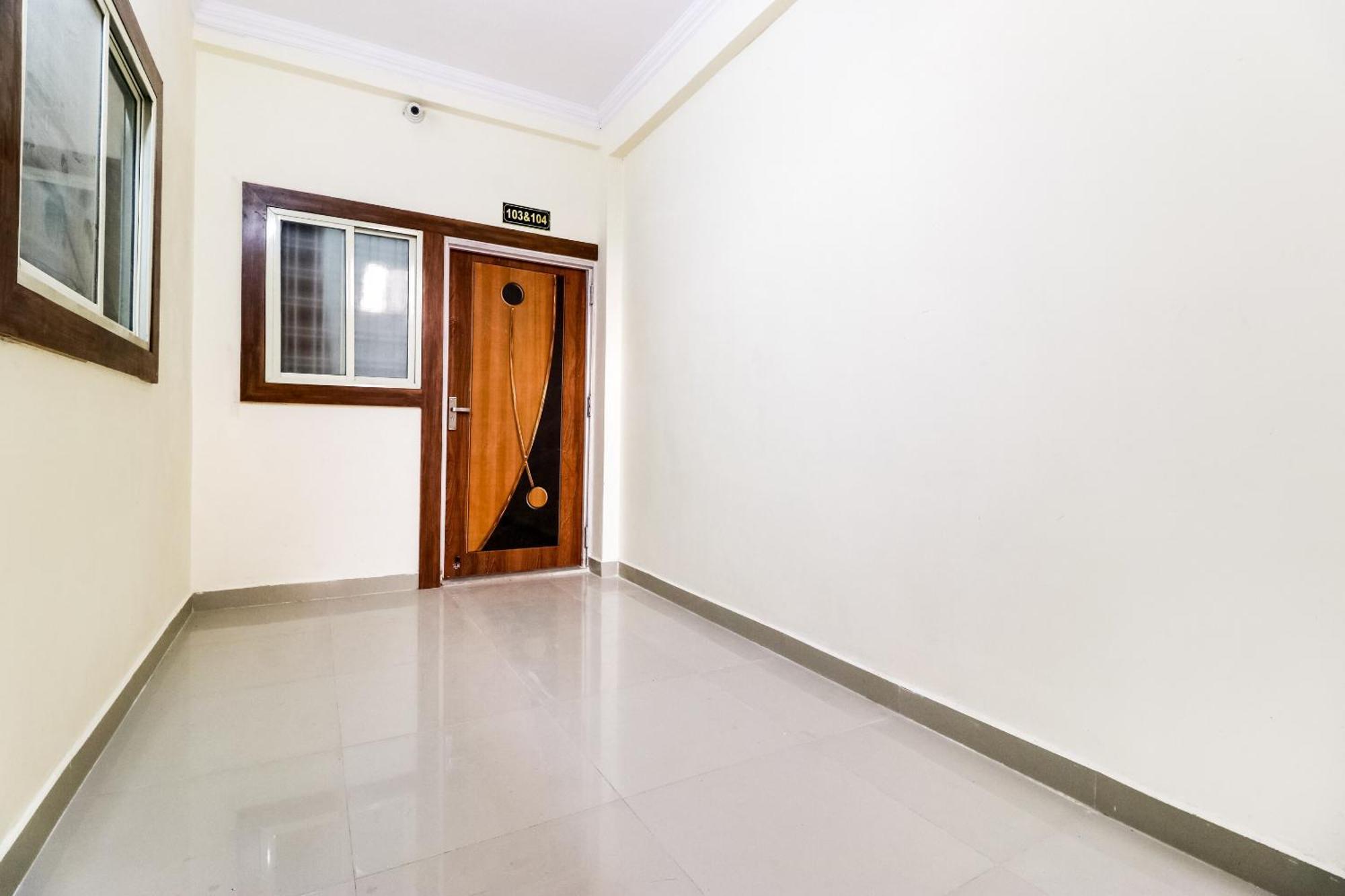Oyo 40073 Yash Homestay Samarda Kaliasot Luaran gambar