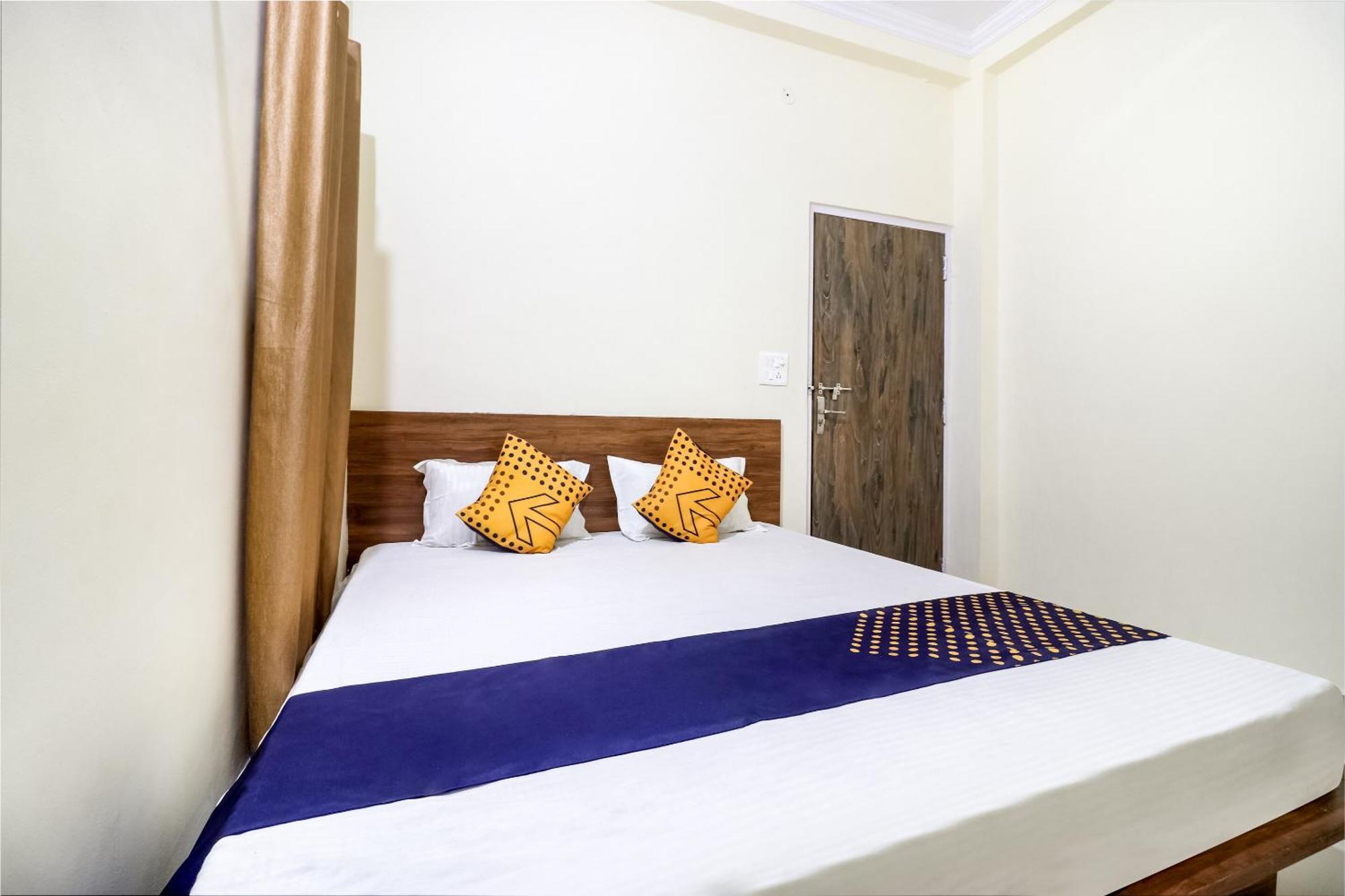 Oyo 40073 Yash Homestay Samarda Kaliasot Luaran gambar